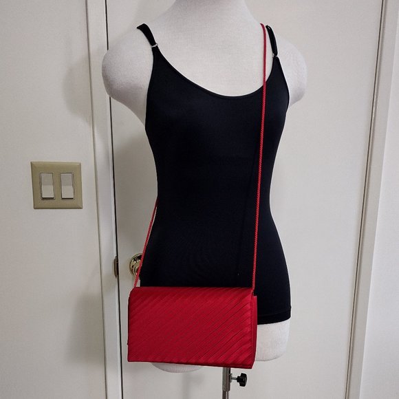 Red Satin Evening Clutch NWOT - Picture 2 of 14